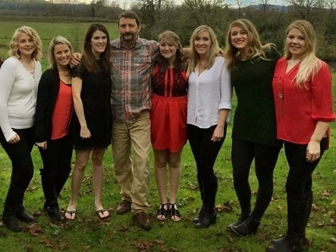 At Ease Home Care and Tender Home Care Serve Lane and Douglas Counties. About Oregon Home Health Care Companies